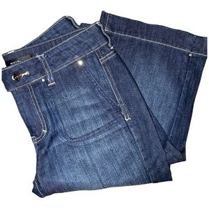 NIOR DARK DENIM W/RHINESTONE DETAILS BERMUDA SHORTS•WOMENS•SIZE 4 •NWOT